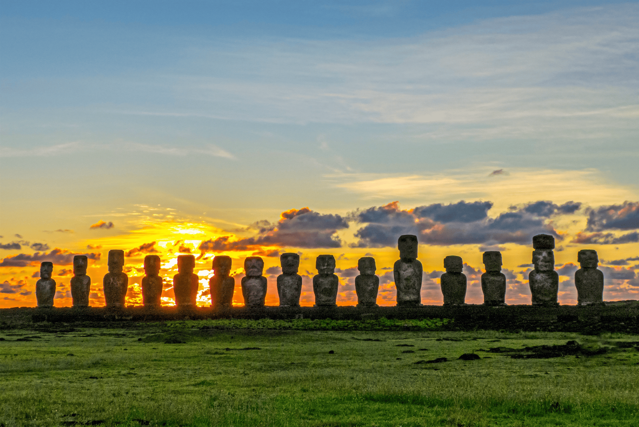 Descubre la Magia de Rapa Nui desde tu Crucero