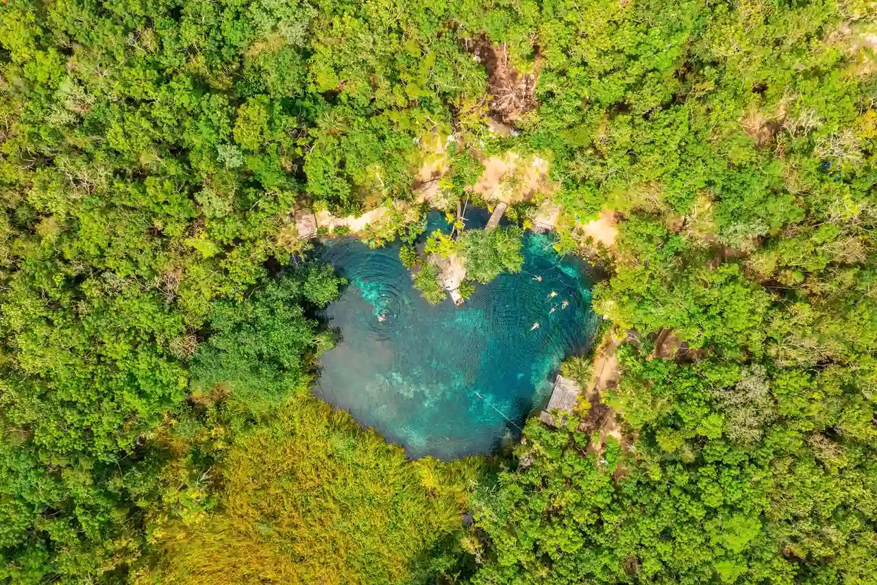Cenote Corazón de Tulum: arqueología, aventura y relajo
