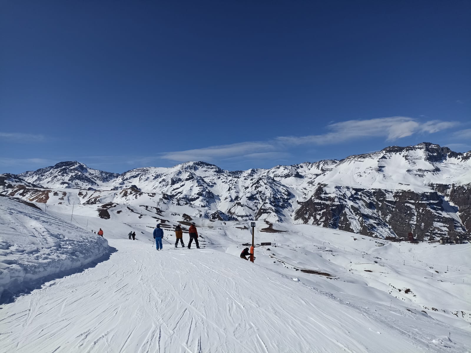 O que levar na mala para uma viagem de esqui: guia completo para arrumar sua bagagem
