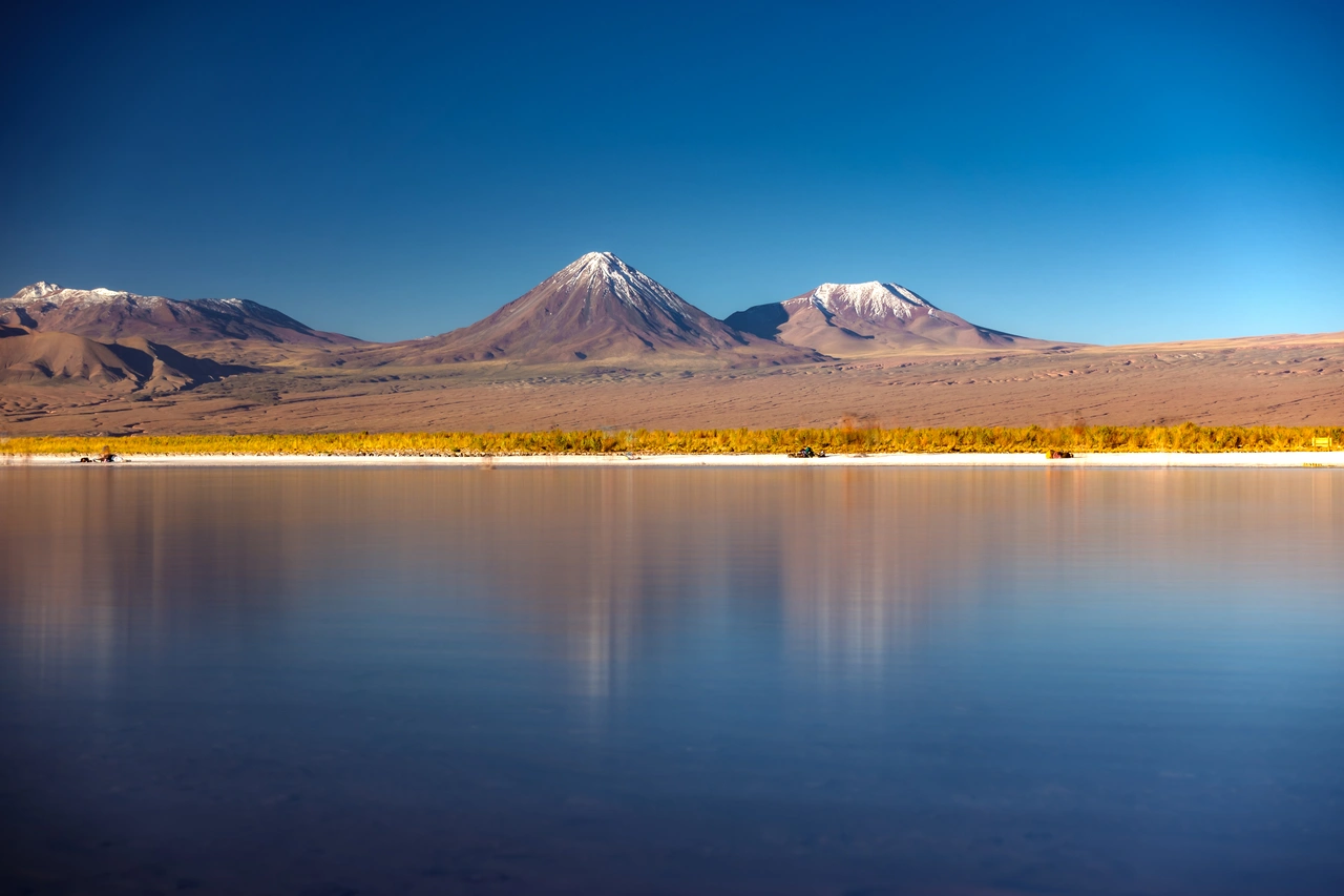 Laguna Cejar: el espejo de sal del Altiplano