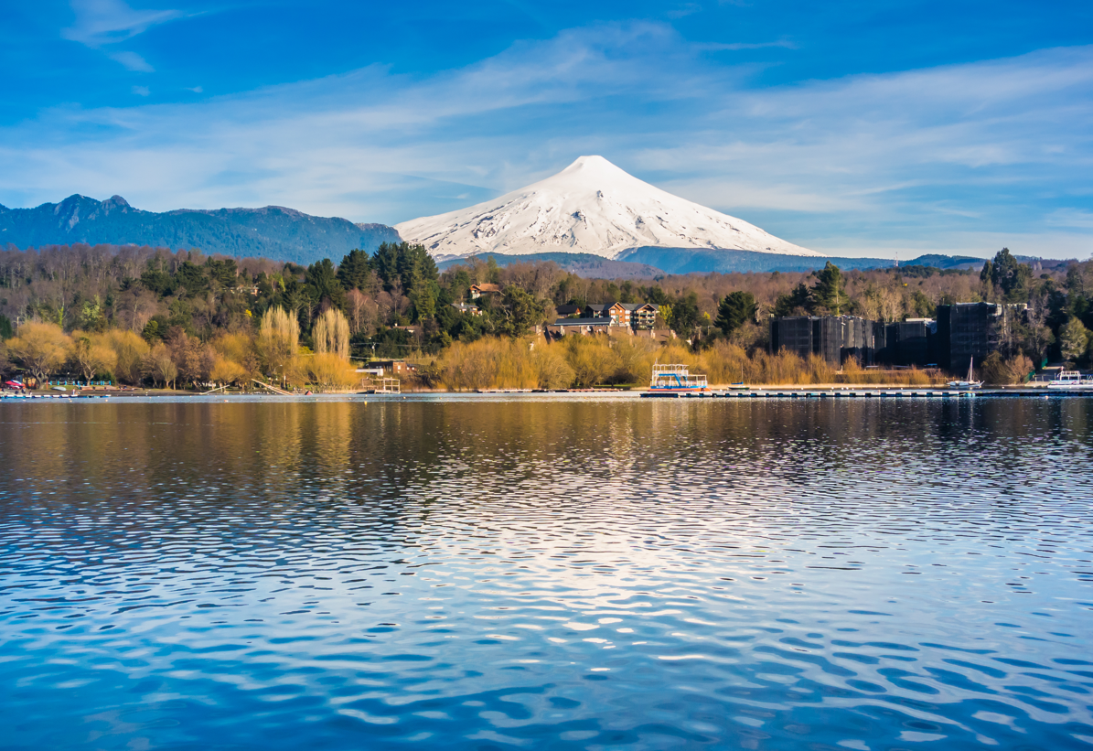 Qué hacer en Pucón: trekking, lago y termas