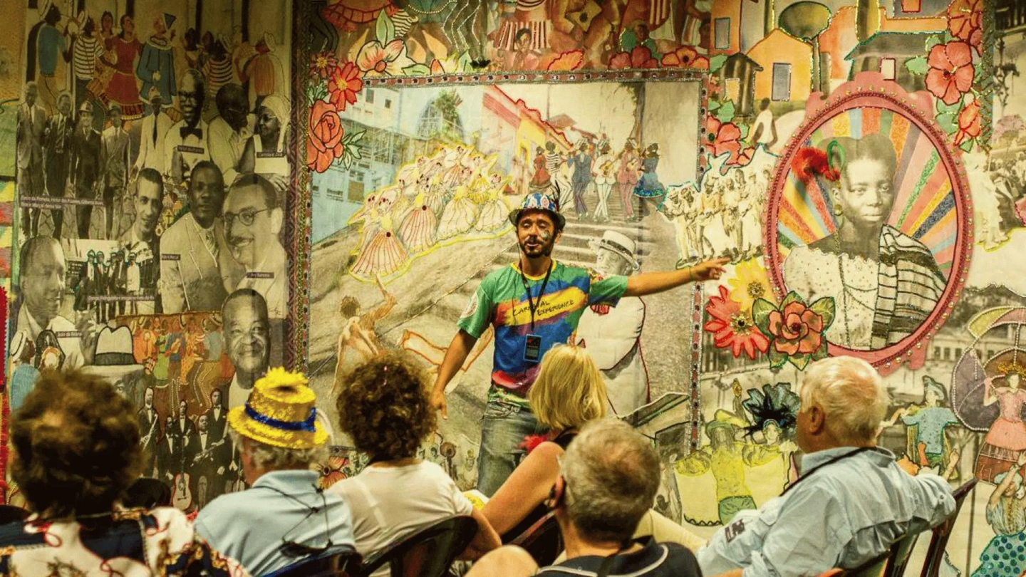 TOUR DE SAMBA Y FÚTBOL: MARACANÃ Y LO QUE HAY DETRÁS DE ESCENA DEL CARNAVAL DE RÍO
