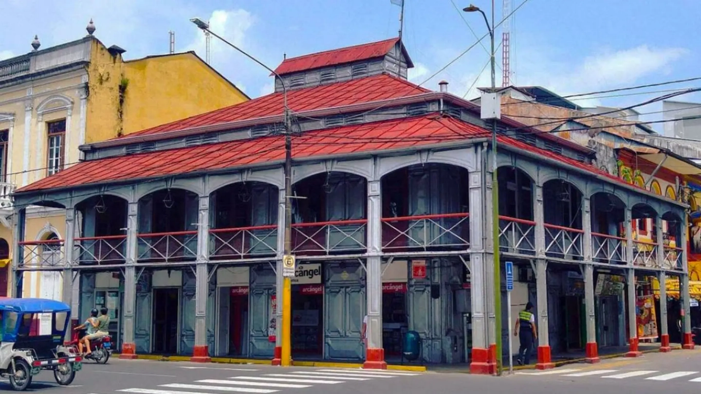 TOUR CIUDAD DE IQUITOS EN UN DIA