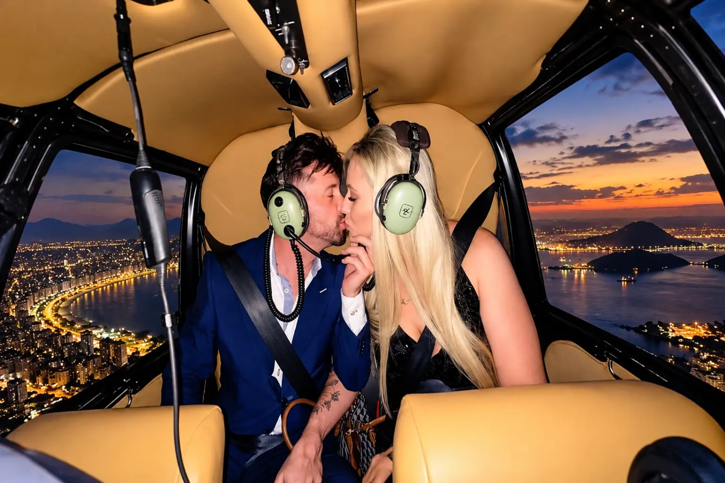 Private Helicopter Tour - Romantic Lunch or Dinner At Itália Terrace Restaurant