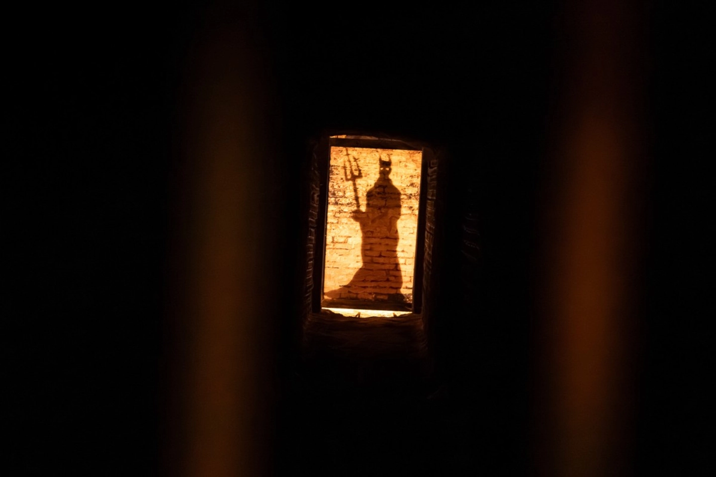 Concha y Toro Nocturno en Santiago: Tour con Degustación y Cena