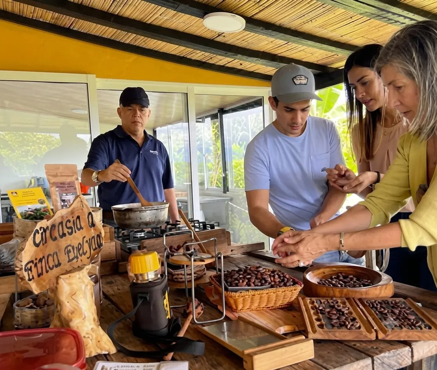 Programa de Cacao + Filandia compartido sin transporte