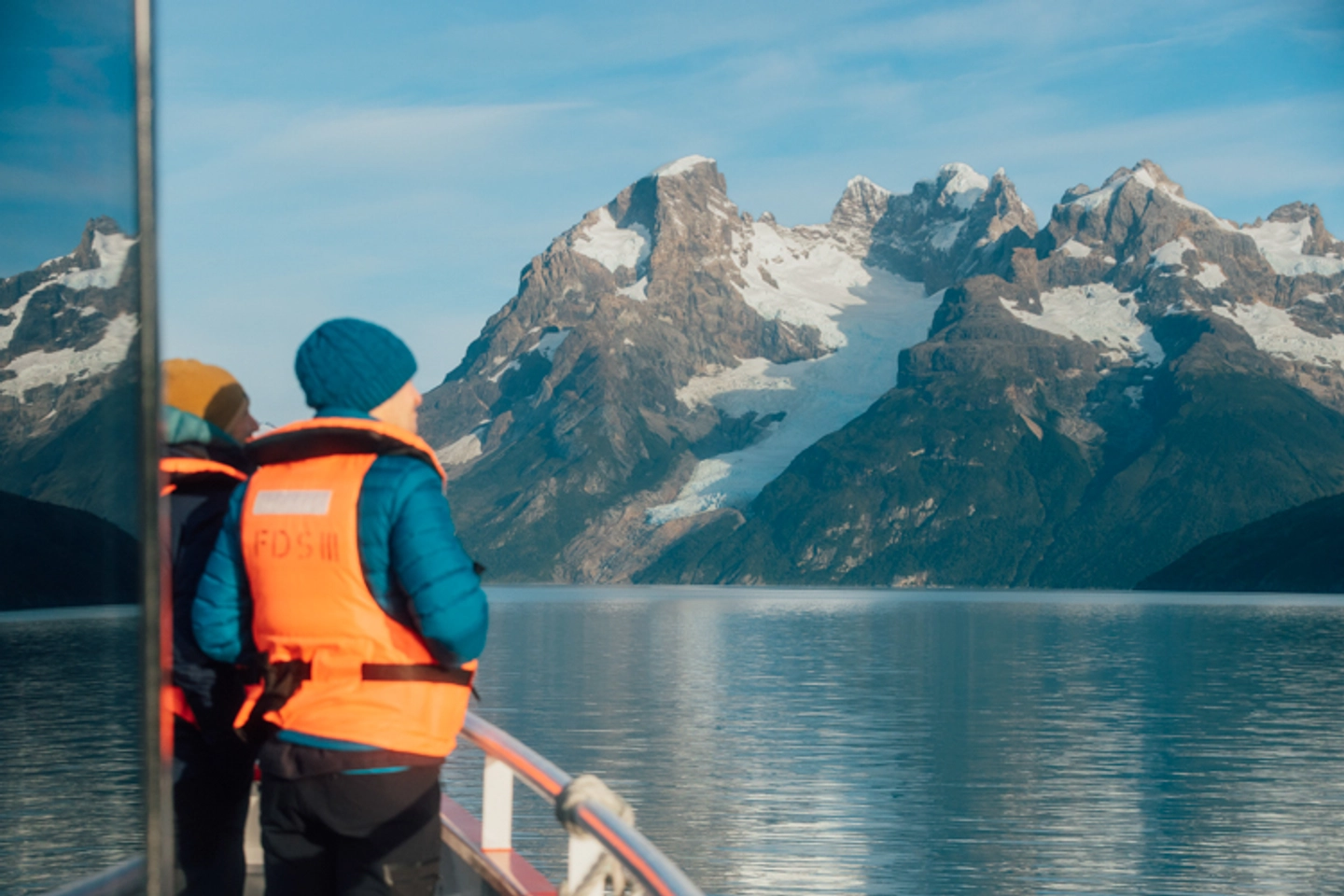 Navegación a los Glaciares Balmaceda y Serrano desde Puerto Natales