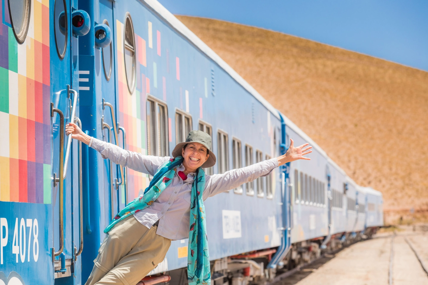 Tren a las Nubes: Un Viaje Épico Sobre los Andes