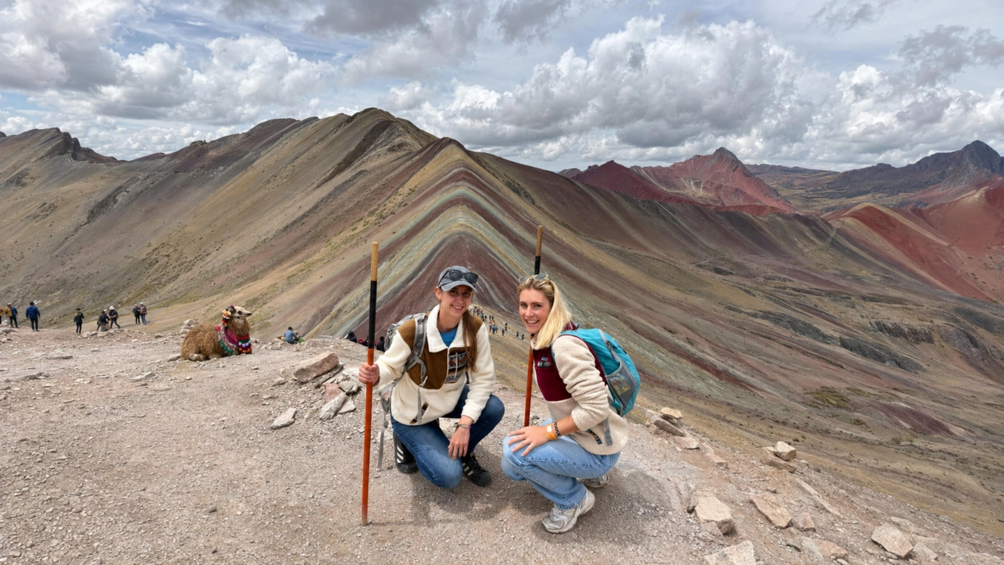 Trekking por la Montaña Arcoíris y el Valle Rojo