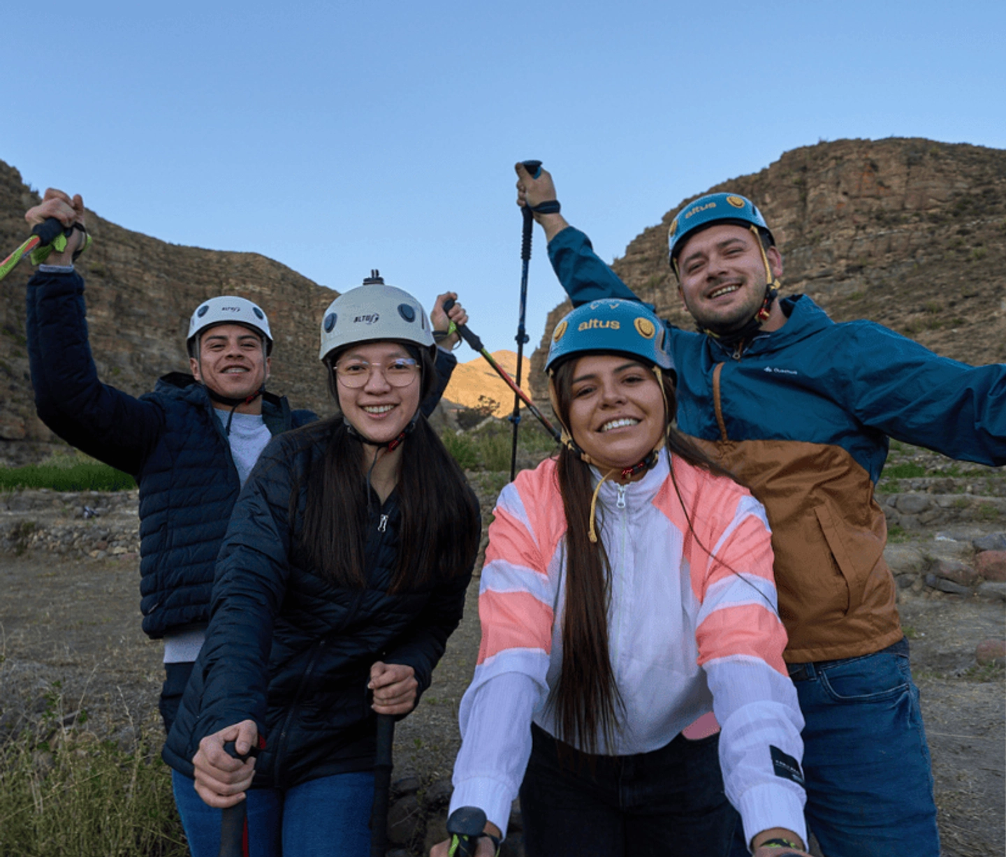 Descubre Chusmiza, Región de Tarapacá: Trekking por Senderos Aymaras y Petroglifos