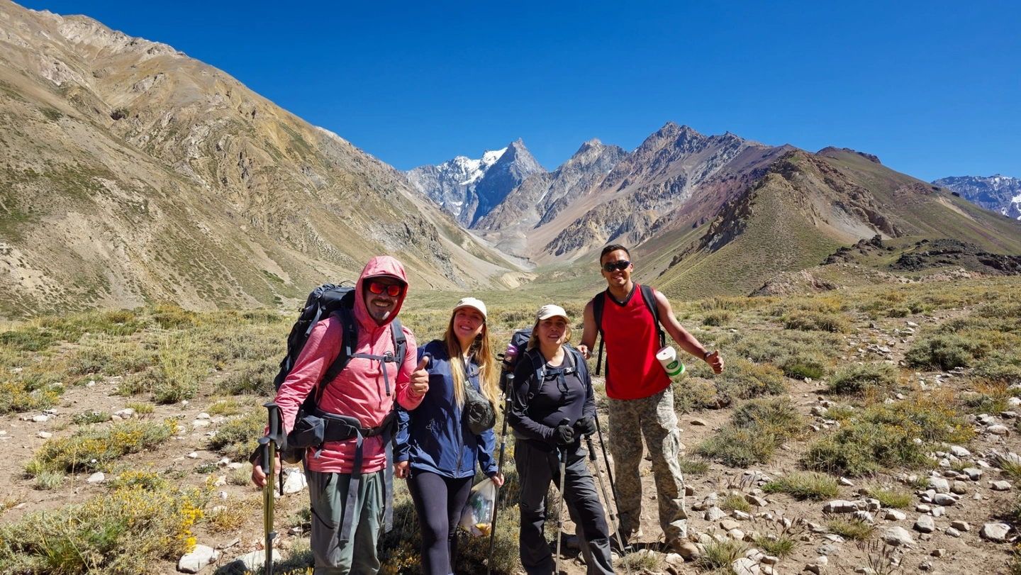 Expedición de 3 días al Refugio Tupungato con caballos de apoyo y guías certificados desde Santiago