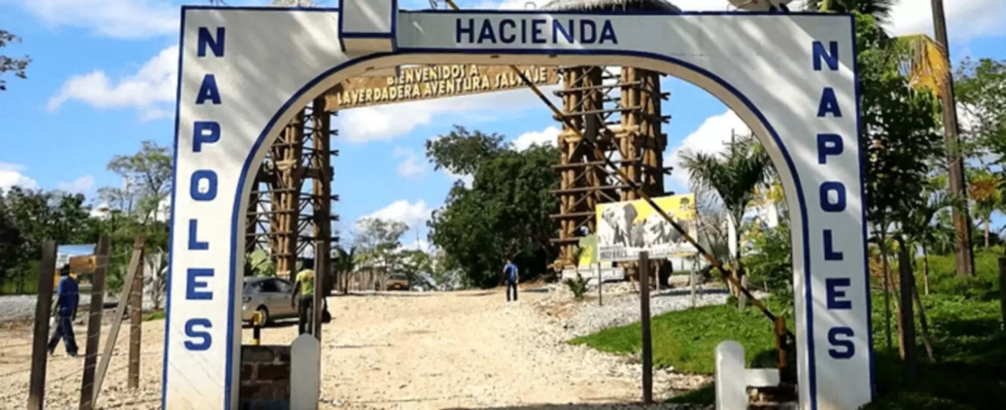 Medellín - Tour Hacienda Nápoles - Pasaporte Aventura