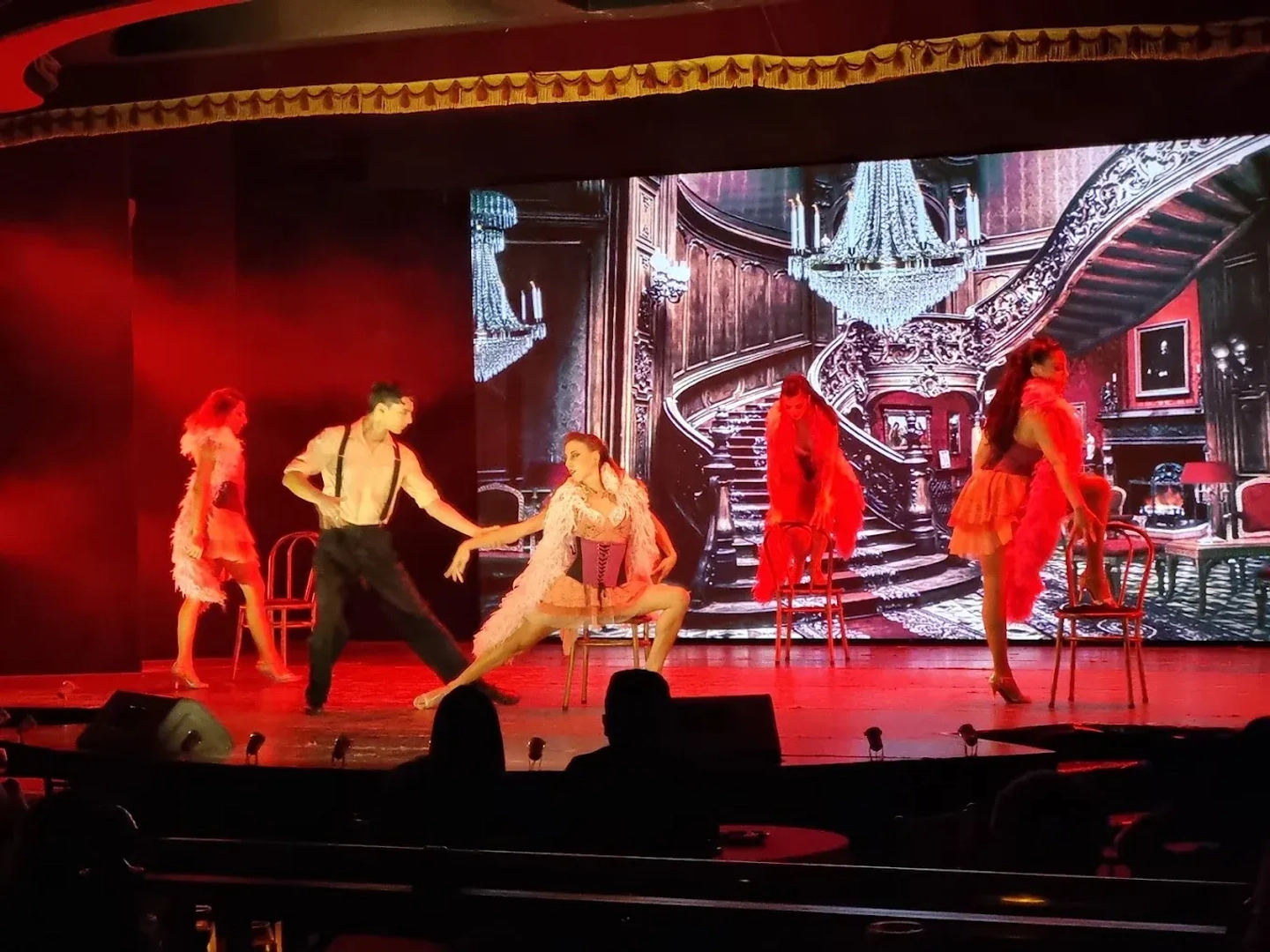 Show artístico en Madero Tango Iguazú