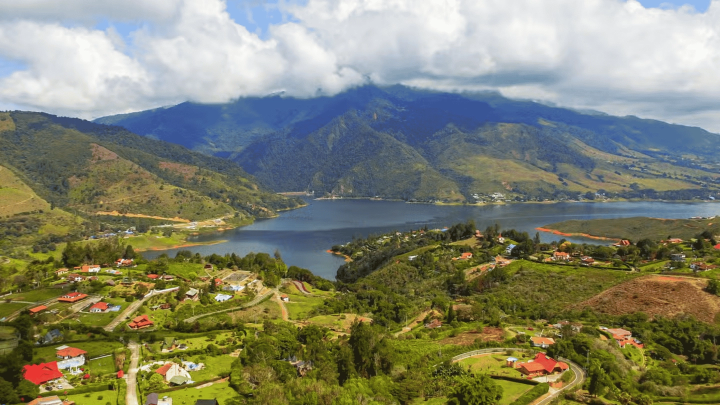 Excursión al lago Calima (dos opciones)