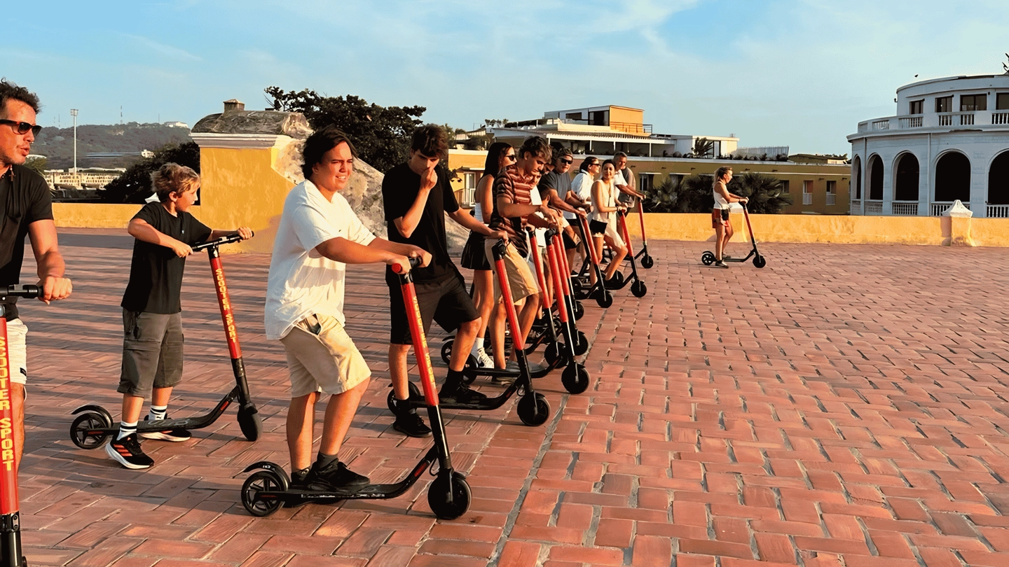 Tour histórico en scooter eléctrico