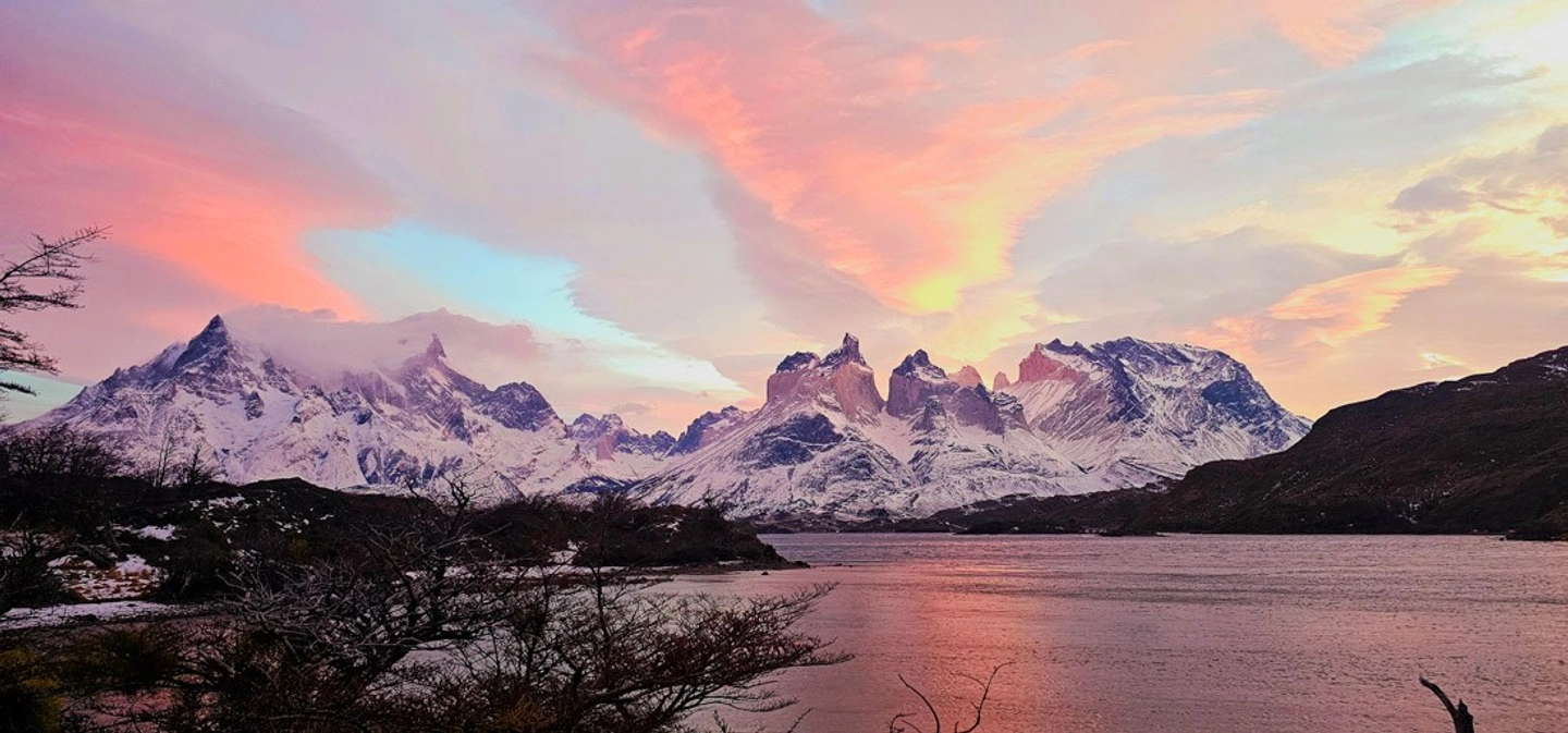 Trekking W en Torres del Paine: Una Aventura en la Patagonia