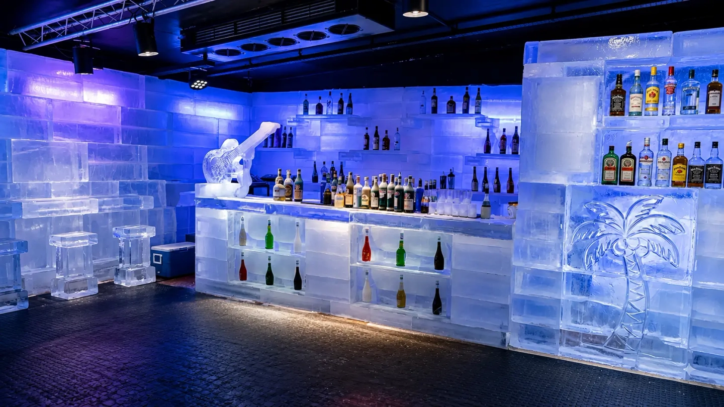 Entrada al Bar de Hielo - Ice Bar en Puerto Iguazu