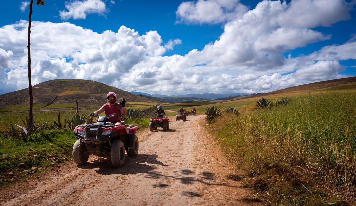 Tour en cuatrimoto por Maras Moray y Salineras desde Cusco