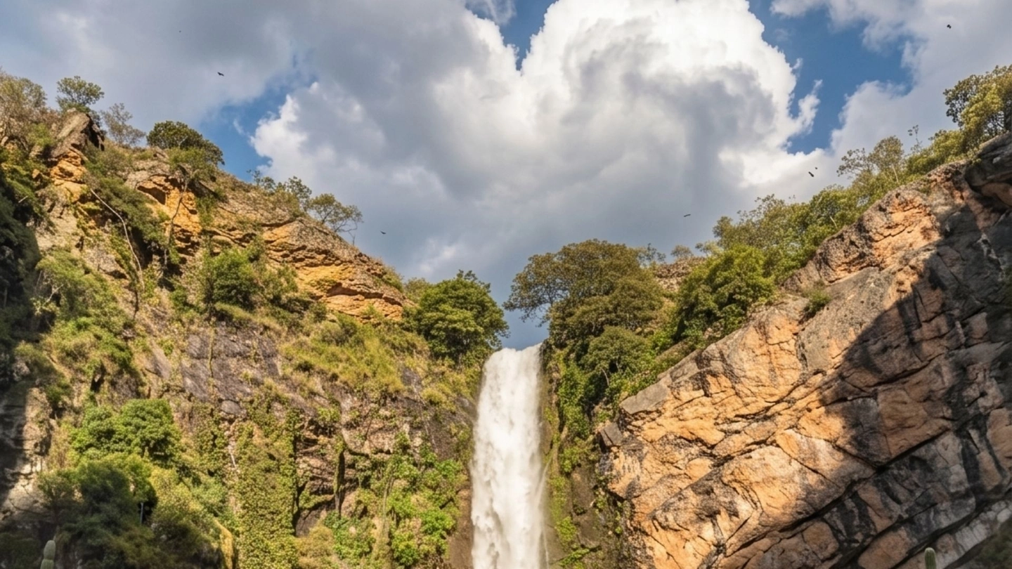 Excursão privada ao Salto do Itiquira