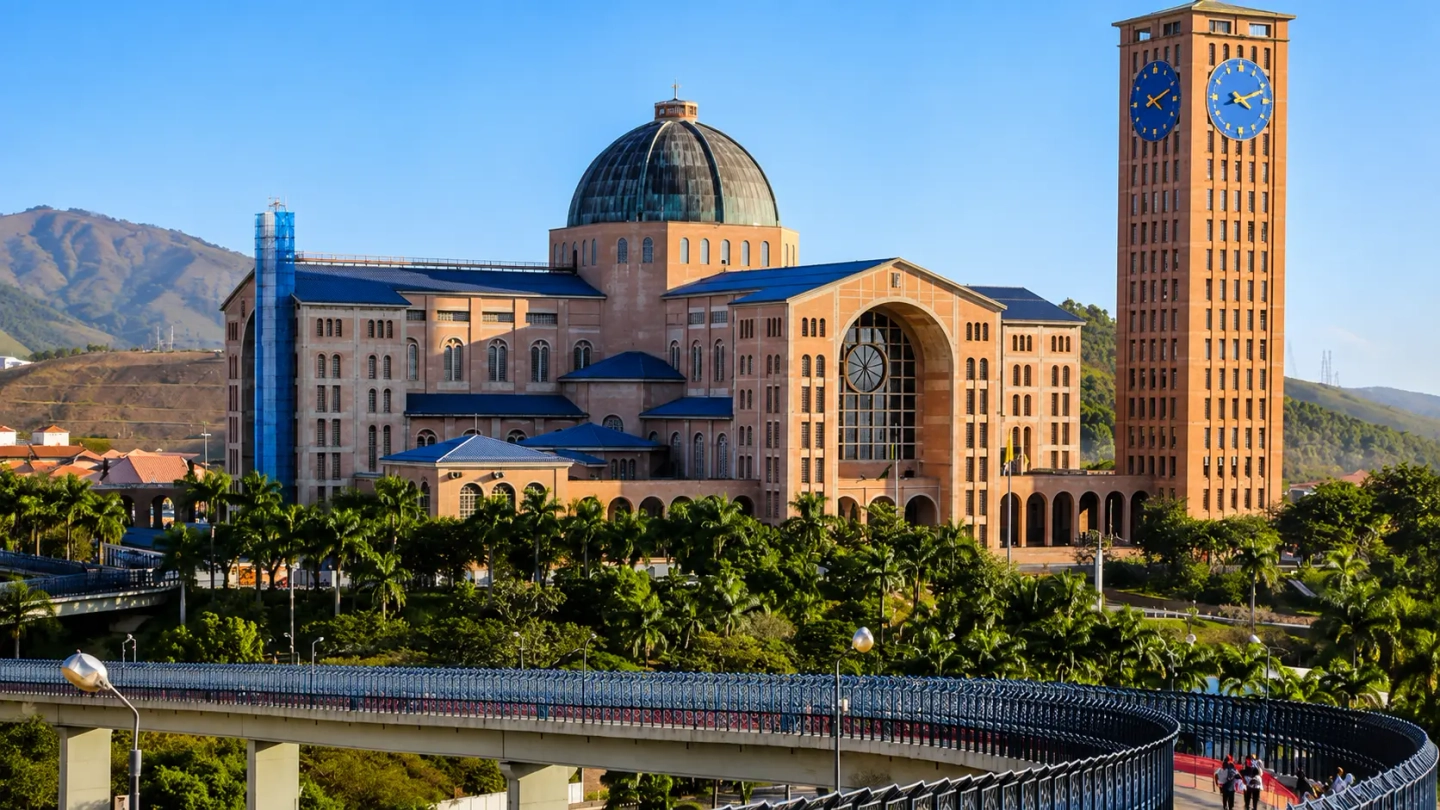 APARECIDA - Tour Cultural e Religioso