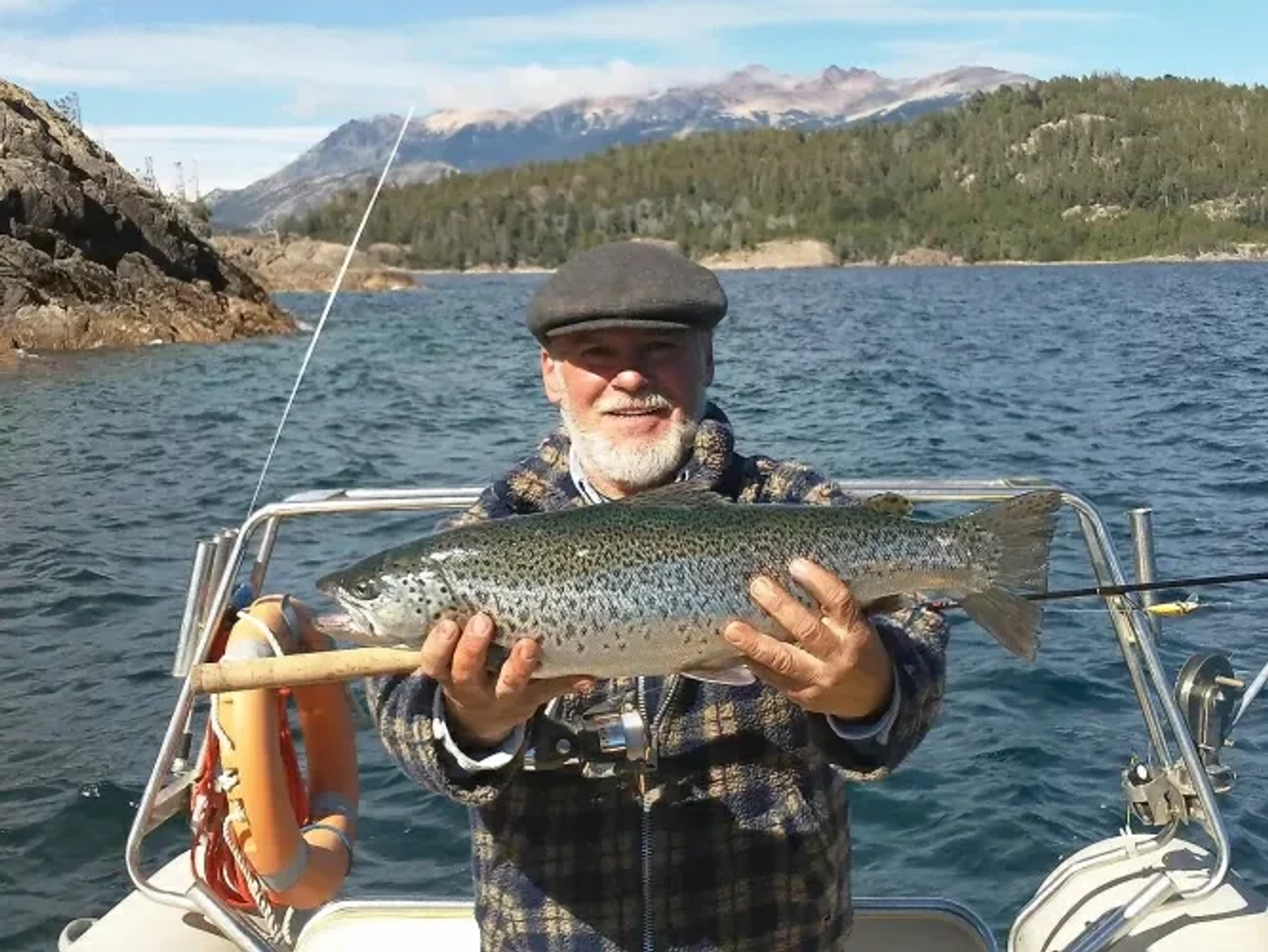 Pesca en el Lago Nahuel Huapi