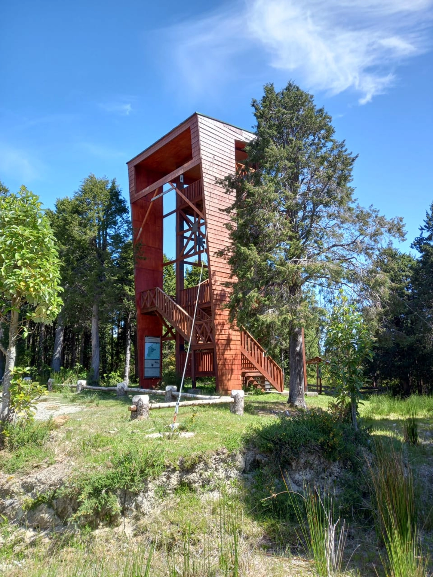 Parque Nacional Alerce Costero - Sector Catrilelfu