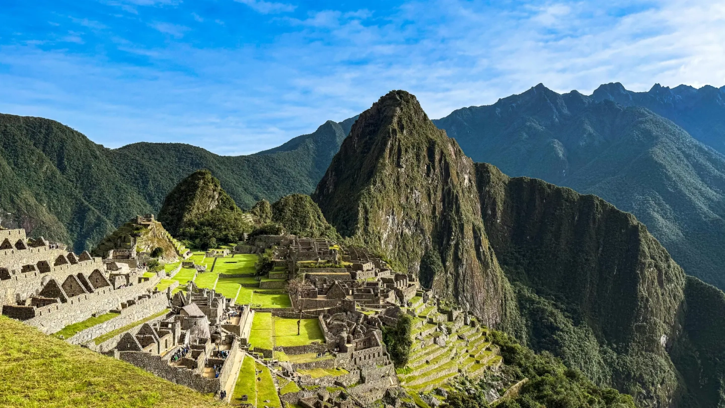 Machu Picchu Dos Días - Sin Entrada