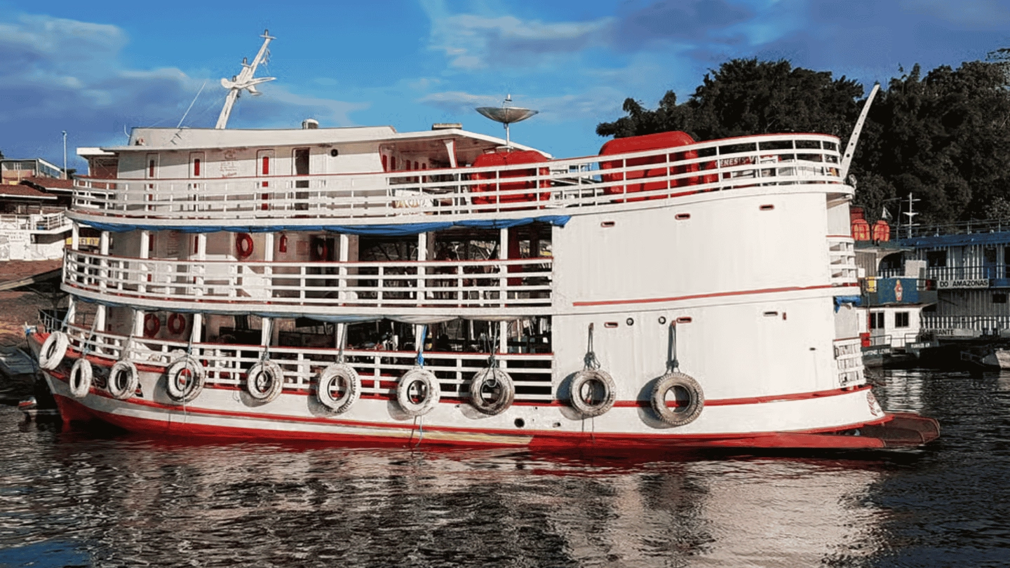 Passeio de barco local de 5 dias de Manaus a Belém