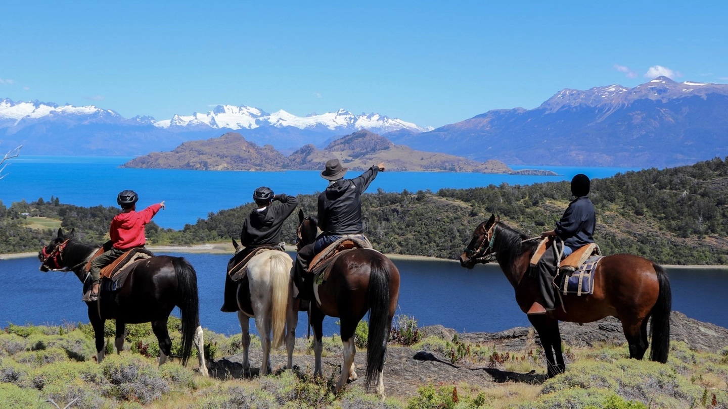 Mallín Grande a Caballo, Naturaleza y Tradición Patagónica