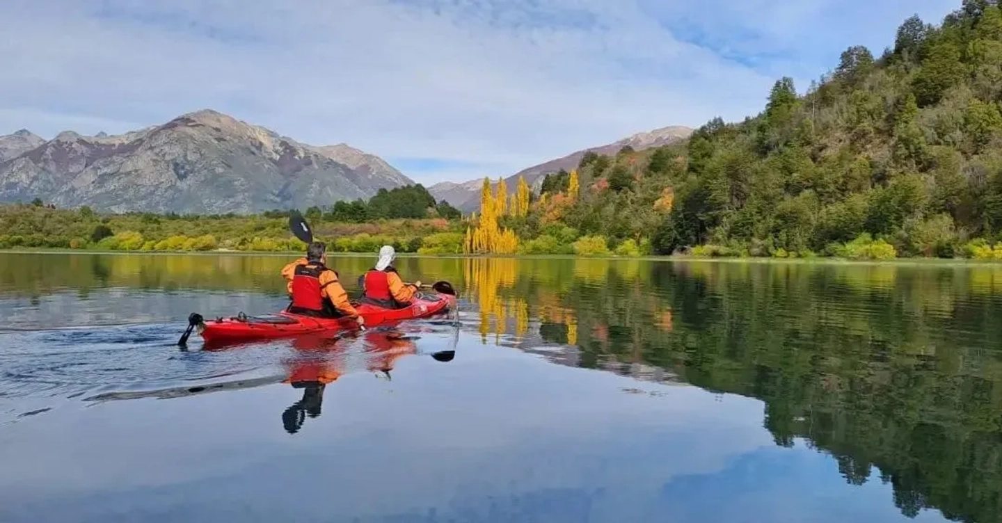 Expedición de Kayak y Trekking Parque los Alerces