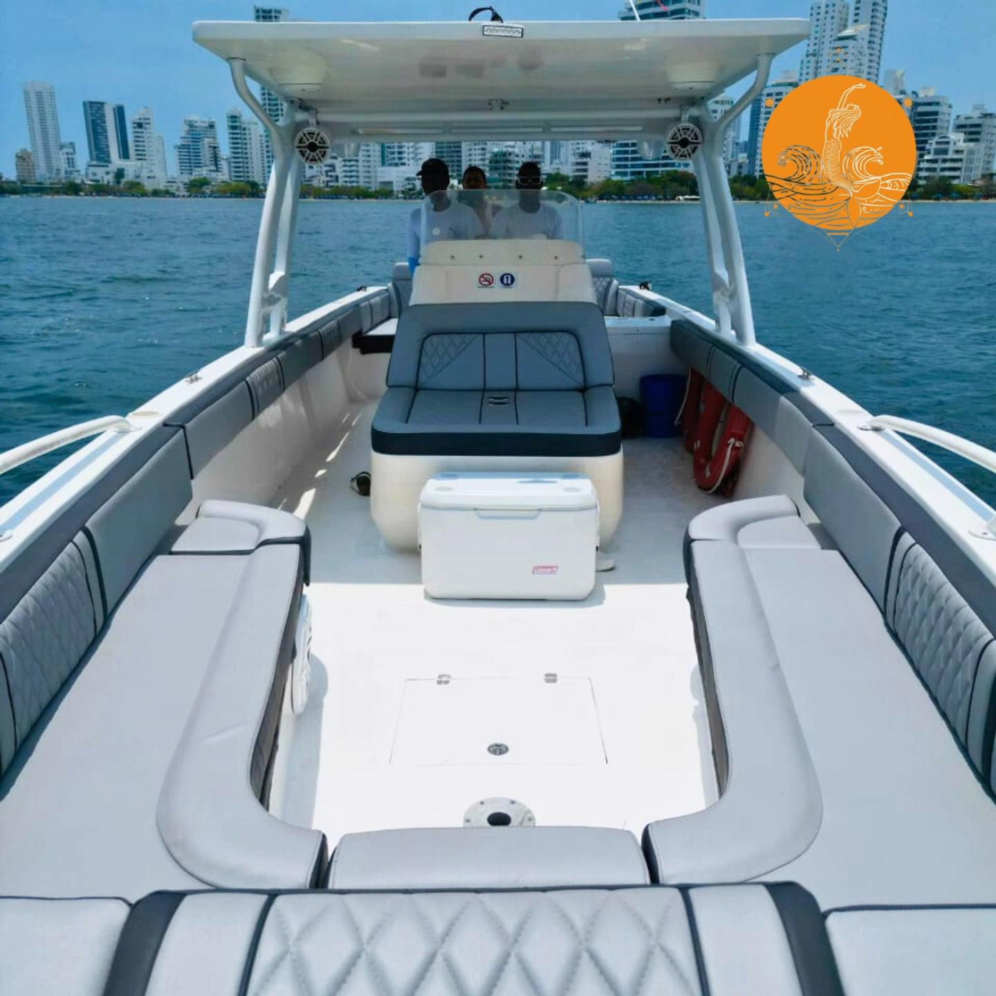 Rosario Island experience Premium X20 passengers