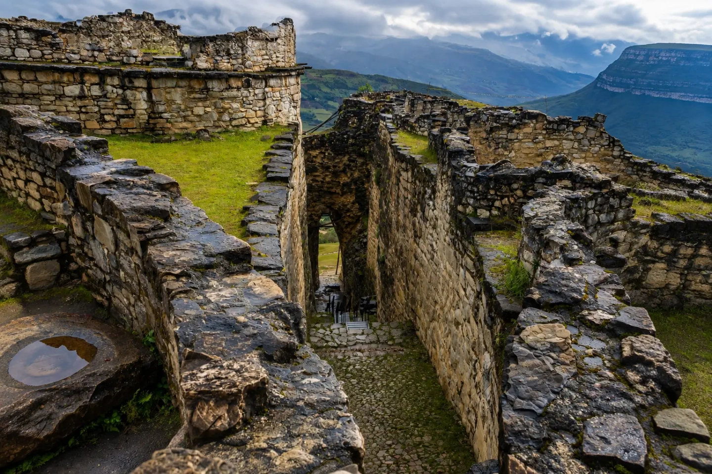 EXCURSIÓN A LA FORTALEZA DE KUÉLAP (DESDE CAJAMARCA)