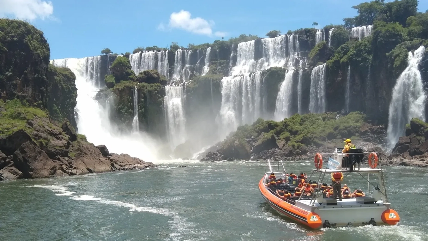 Gran Aventura y Excursión Cataratas Lado Argentina