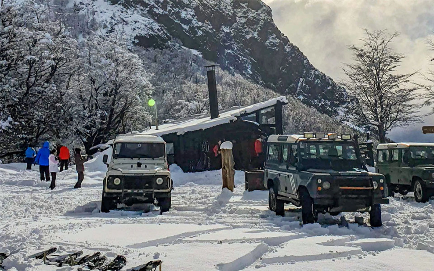 Roca Negra - Raquetas, 4x4 y almuerzo con Fondue