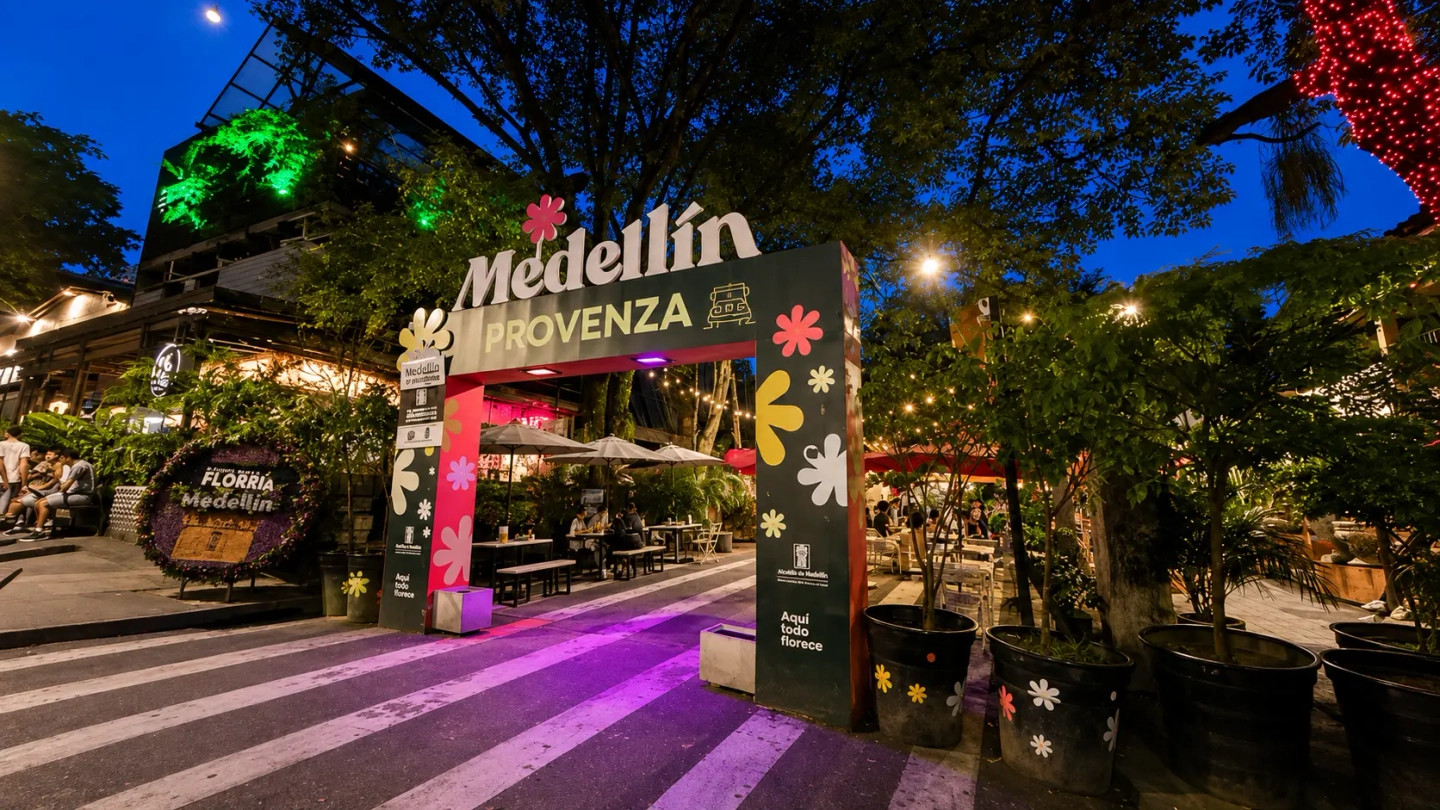 Tour en Chiva Rumbera por Medellín