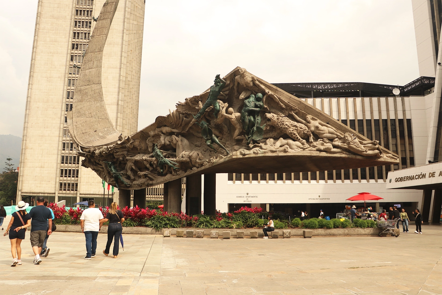 MEDELLIN FULL DAY CITY TOUR