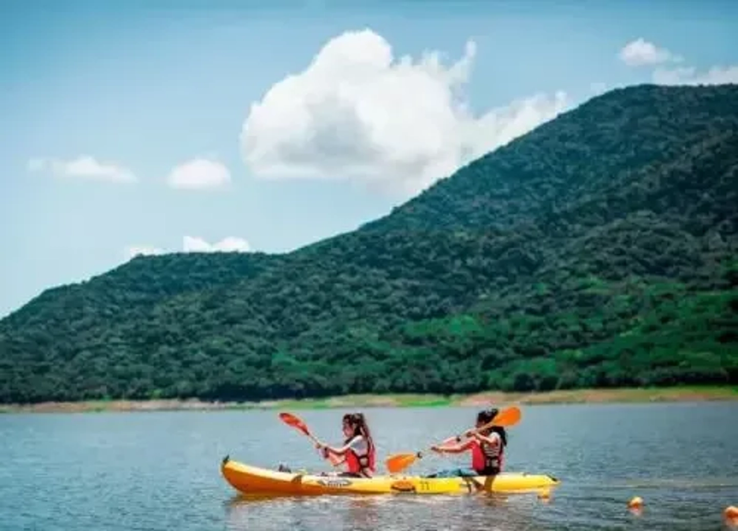 Excursión en Kayak: Aventura en El Cadillal