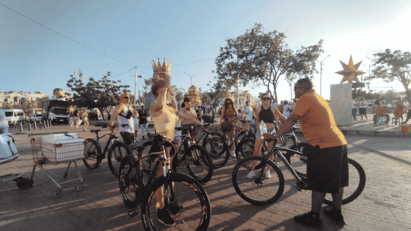 Bike Tour Gastronómico al Mercado: Pedaleando al Corazón de Bazurto