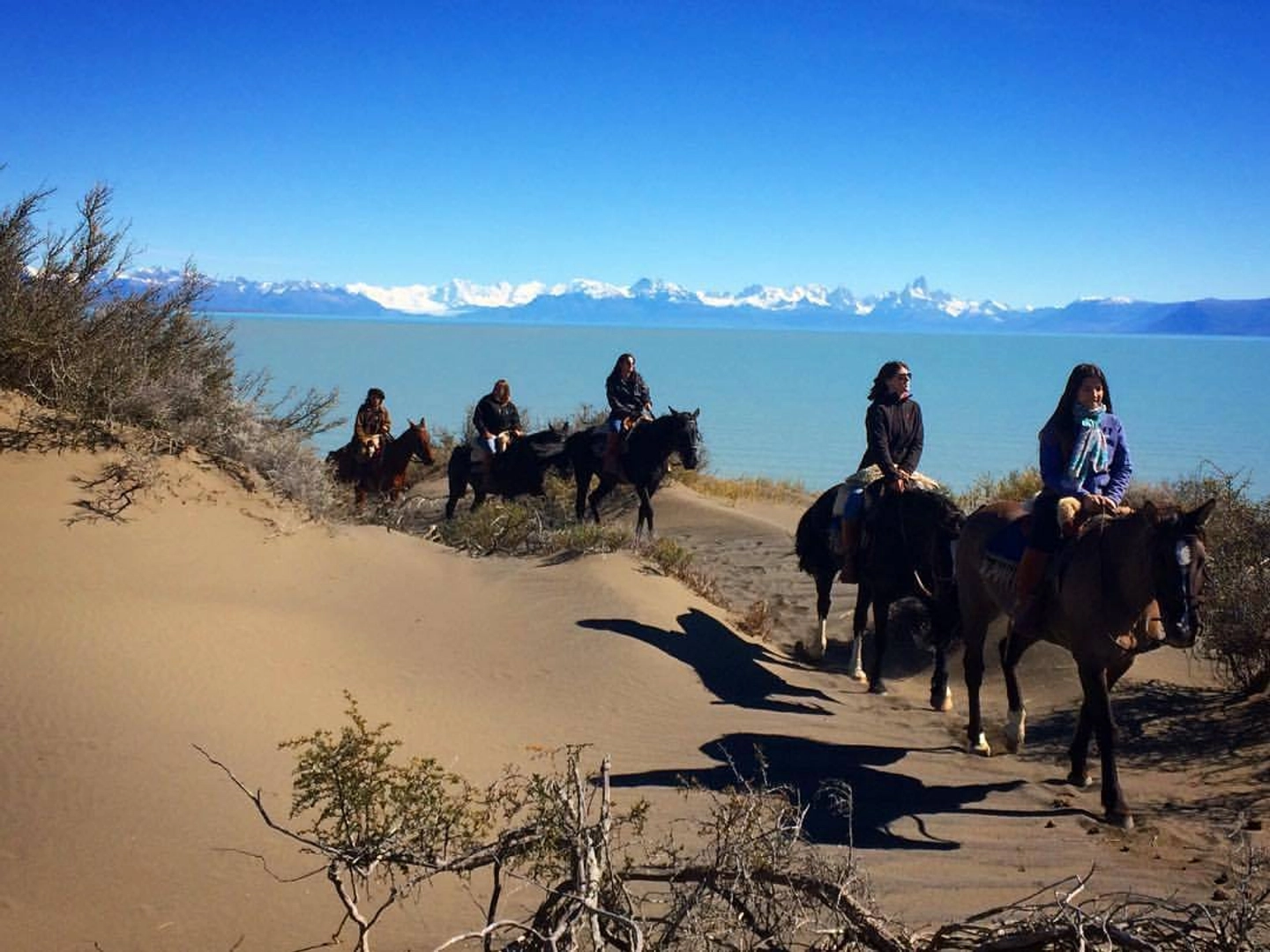 Cabalgata en Lago Viedma